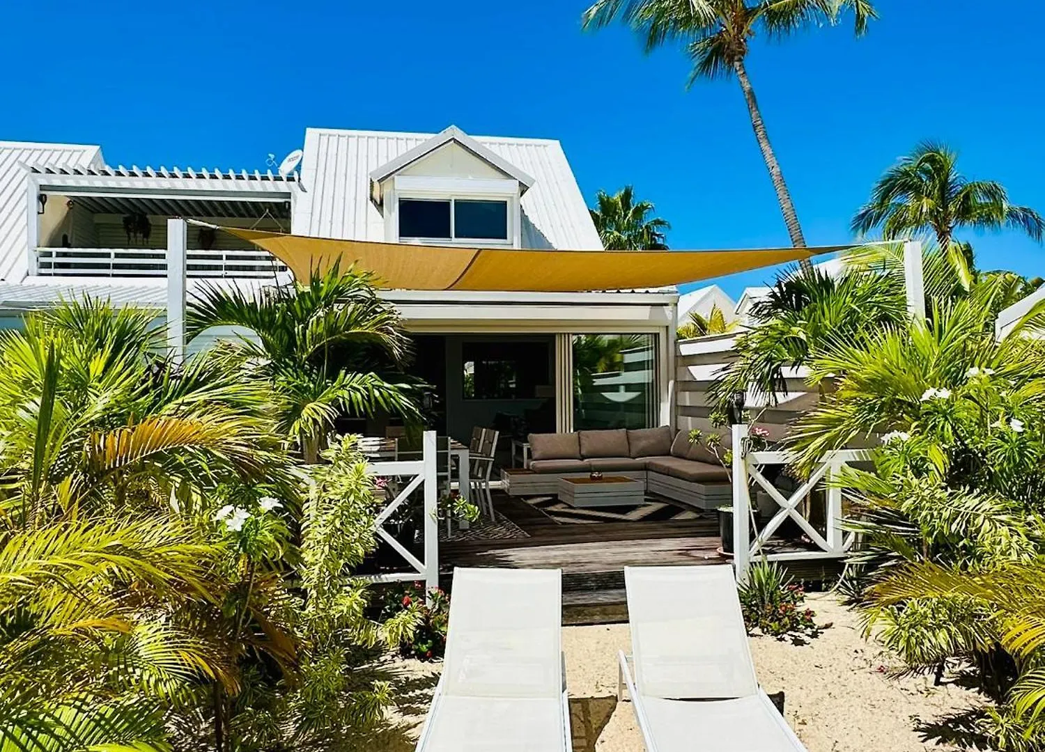 Sea Breeze Magnifique 2 Chambres Baie Nettle Sint Maarten